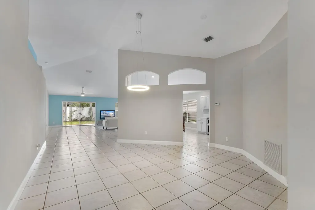 981 Delray Lakes Drive Delray Beach FL 33444