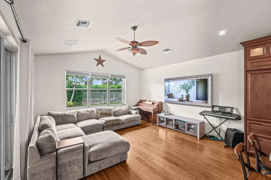 21473 Halstead Drive Boca Raton FL 33428