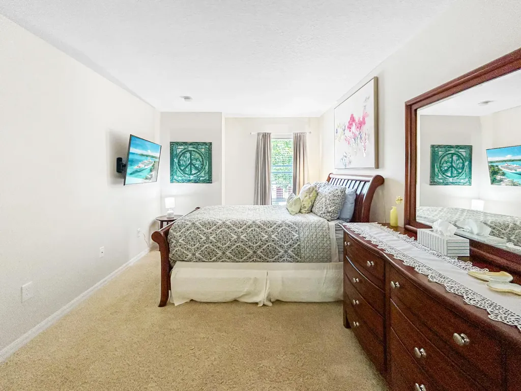 2749 Club Cortile Circle Kissimmee FL 34746