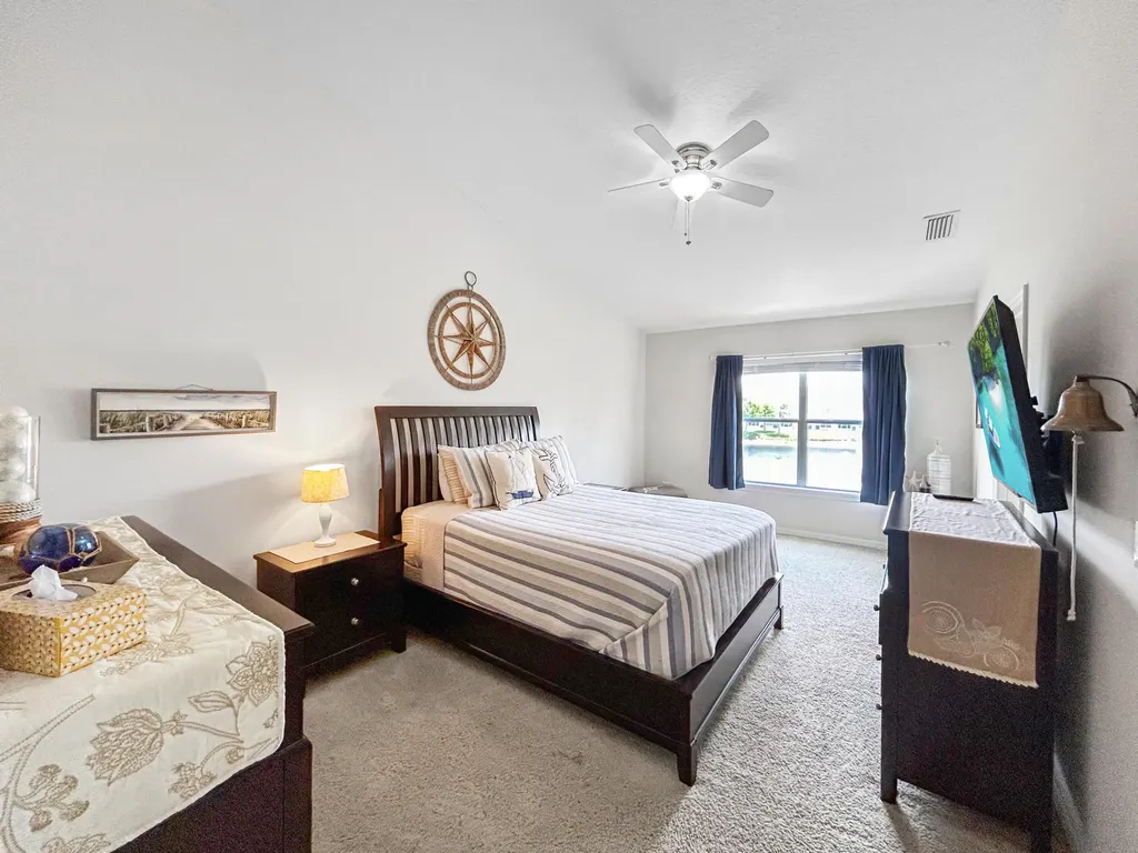 2749 Club Cortile Circle Kissimmee FL 34746