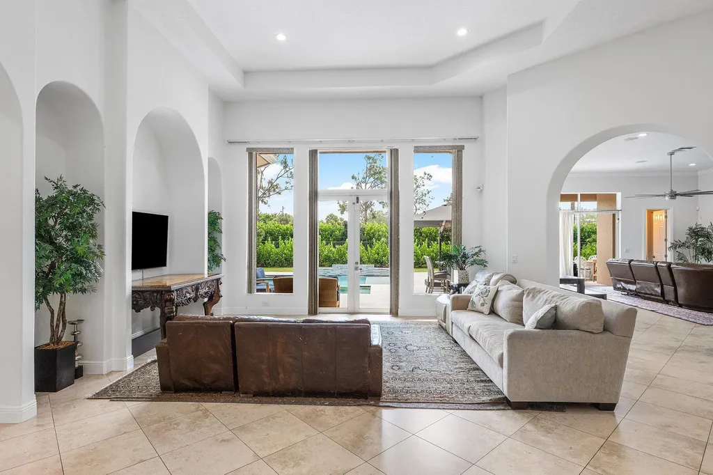 3381 Lago De Talavera Lake Worth FL 33467