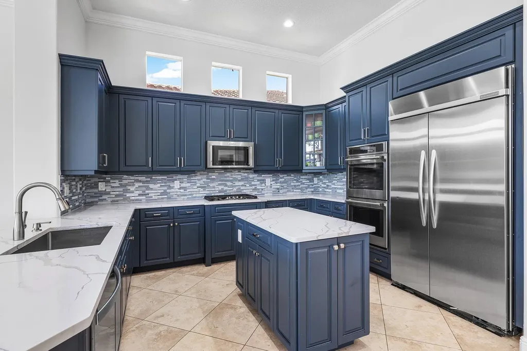 3381 Lago De Talavera Lake Worth FL 33467