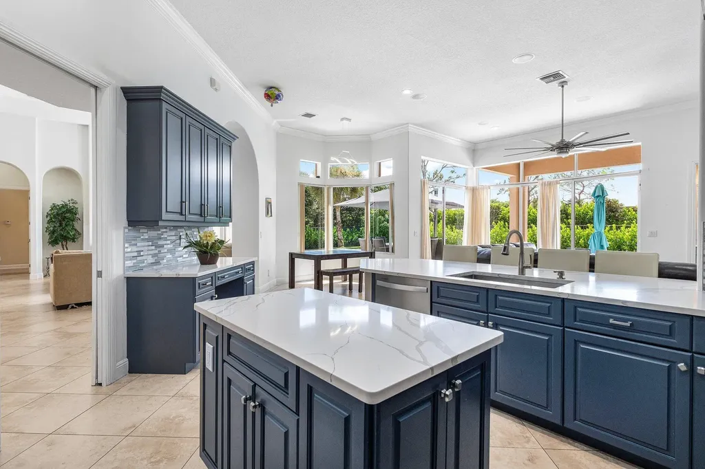 3381 Lago De Talavera Lake Worth FL 33467