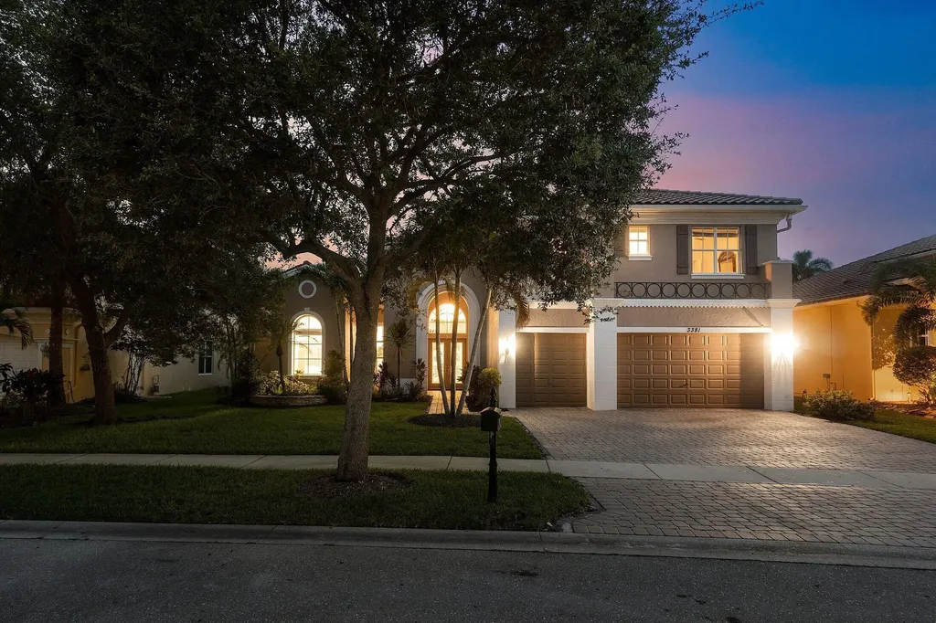 3381 Lago De Talavera Lake Worth FL 33467