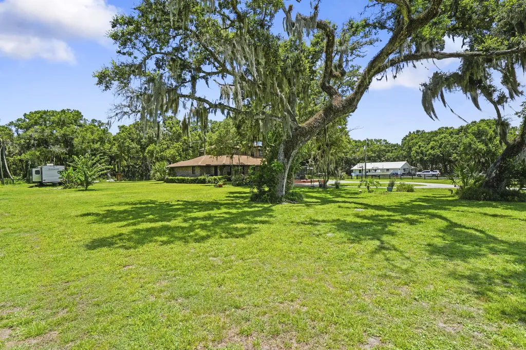 4170 Mccarty Road Fort Pierce FL 34945