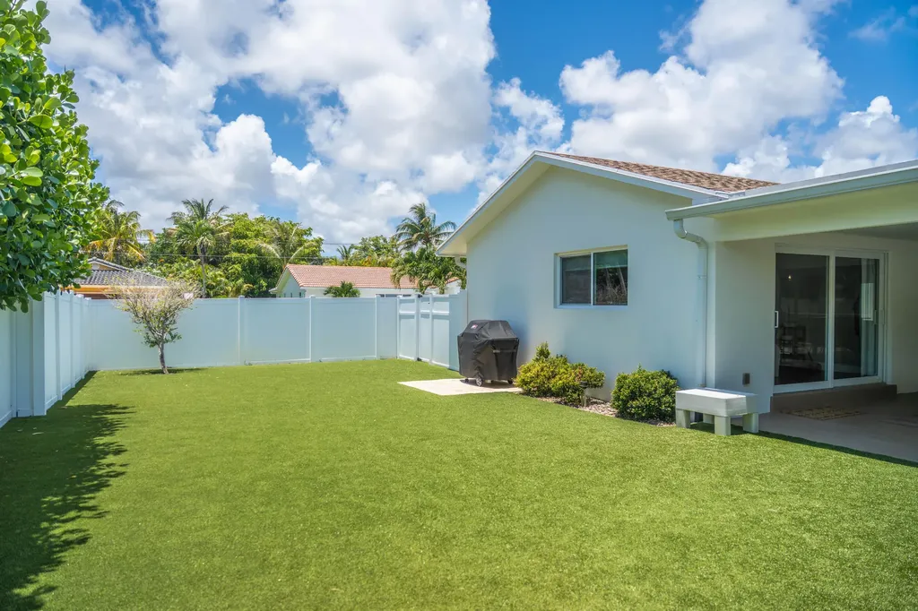 1058 NW 6th Drive Boca Raton FL 33486