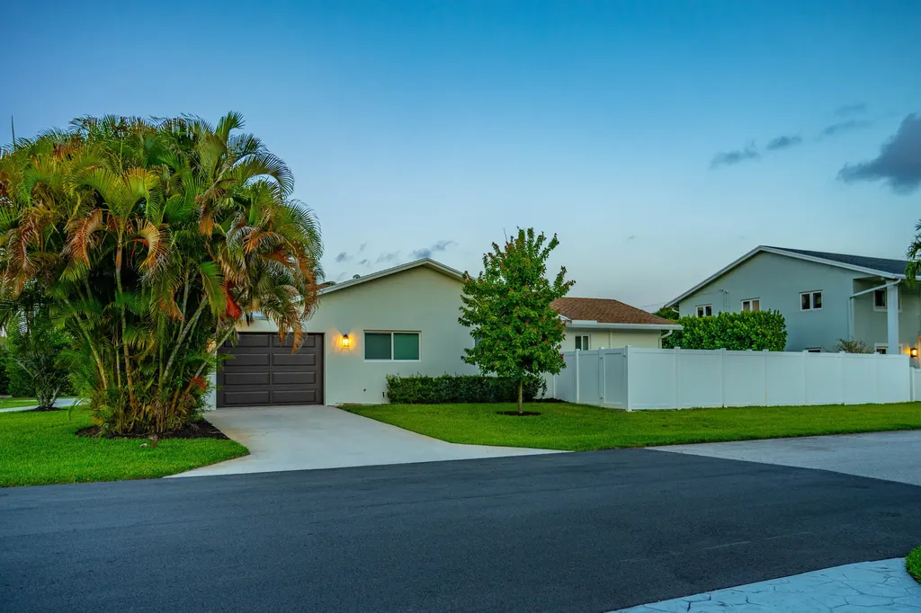 1058 NW 6th Drive Boca Raton FL 33486