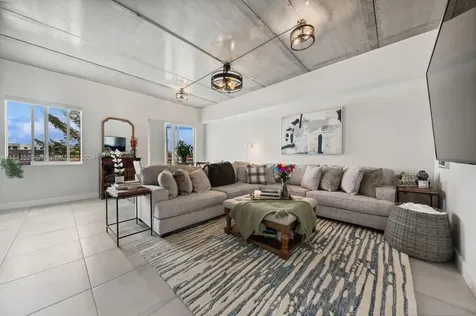 111 SE 2nd Street Delray Beach FL 33444