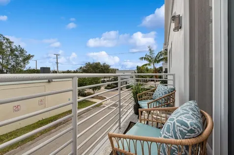 111 SE 2nd Street Delray Beach FL 33444
