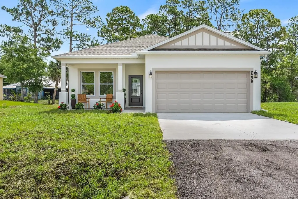8236 104th Court Vero Beach FL 32967