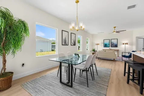 8236 104th Court Vero Beach FL 32967
