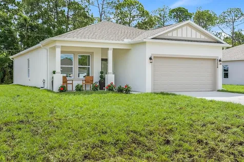 8236 104th Court Vero Beach FL 32967