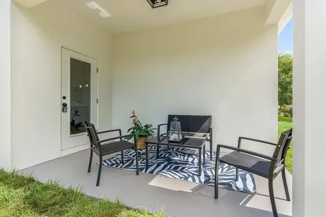 8236 104th Court Vero Beach FL 32967