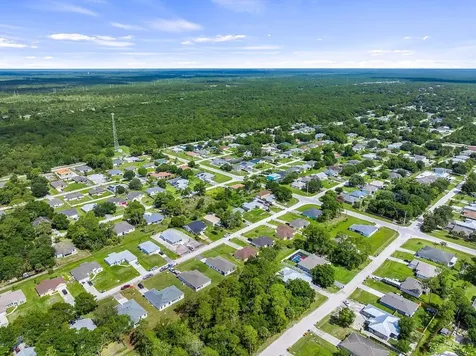 8236 104th Court Vero Beach FL 32967