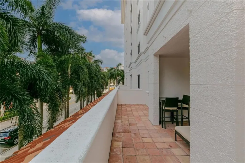 233 S Federal Highway Boca Raton FL 33432