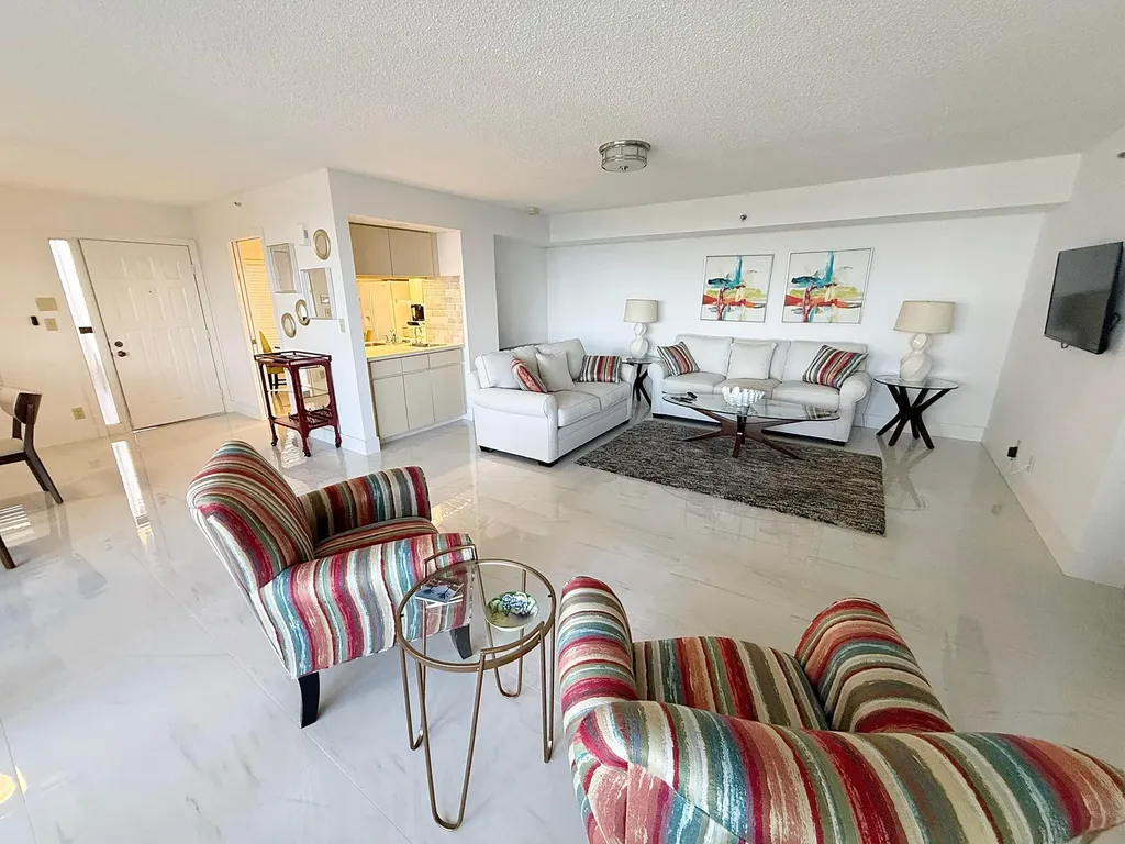 16032 Lomond Hills Trail Delray Beach FL 33446