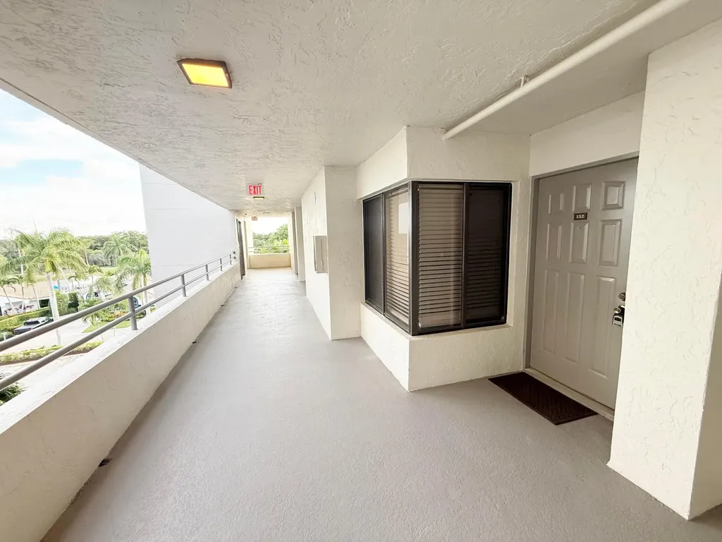 16032 Lomond Hills Trail Delray Beach FL 33446