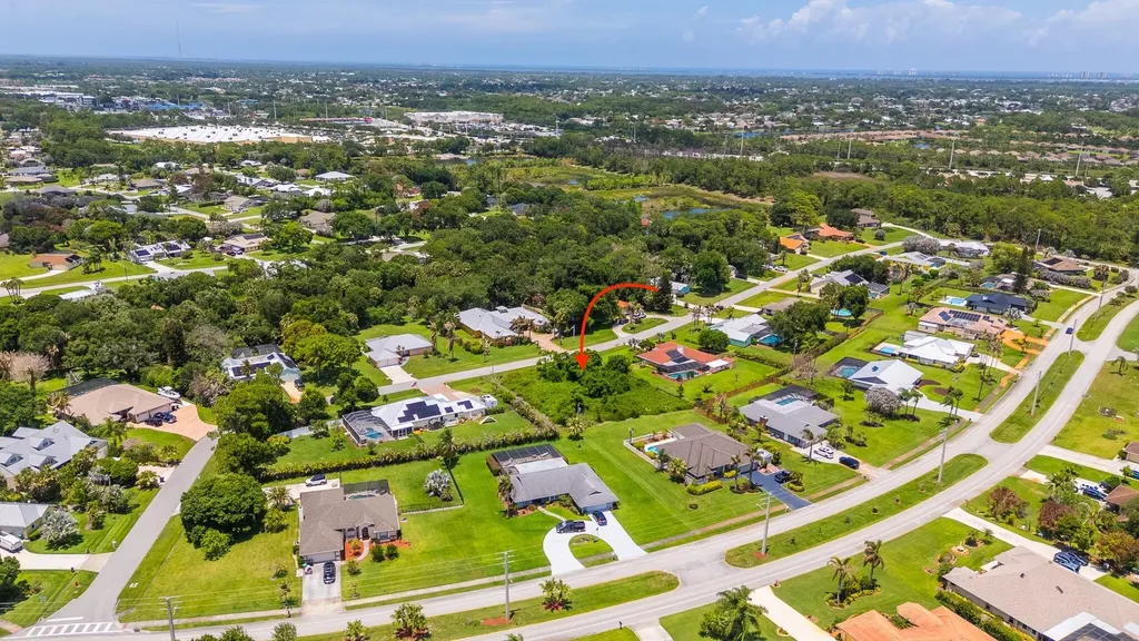 2012 SE Giffen Avenue Port St Lucie FL 34952