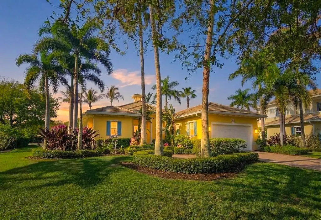 2815 Saint Barts Square Vero Beach FL 32967