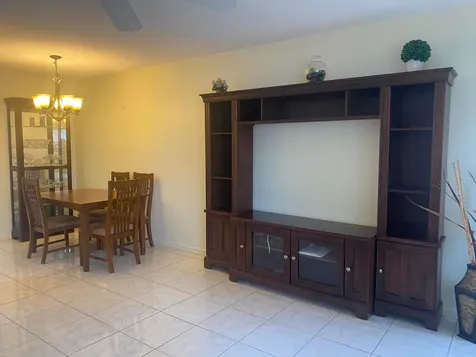 3 Kingswood A West Palm Beach FL 33417