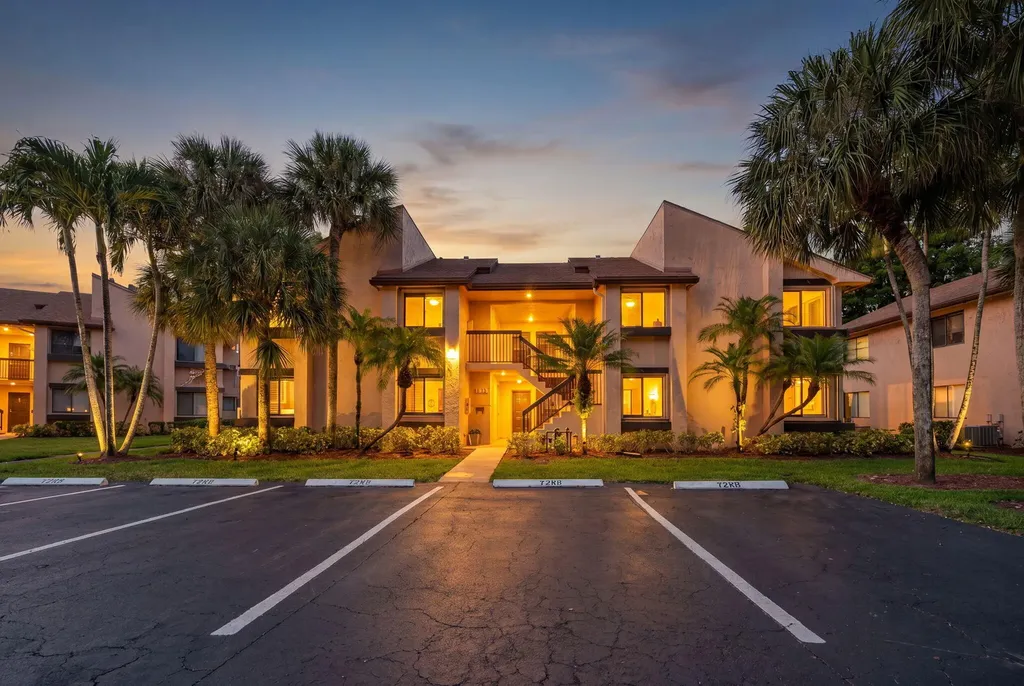 2240 SW 92nd Terrace Davie FL 33324