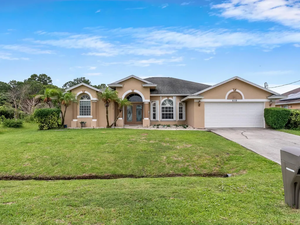 6118 NW Ginger Lane Port St Lucie FL 34986