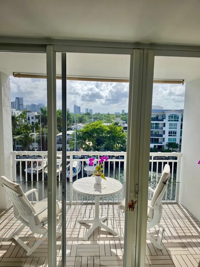 155 Isle Of Venice Drive Fort Lauderdale FL 33301