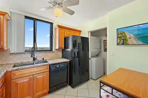 400 Ocean Trail Way Jupiter FL 33477
