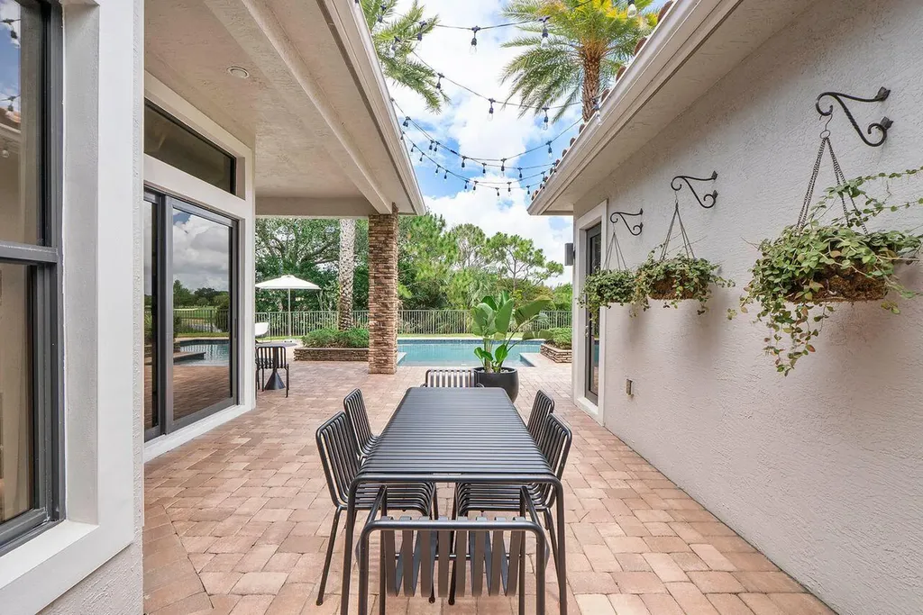 10135 Emerson Street Parkland FL 33076