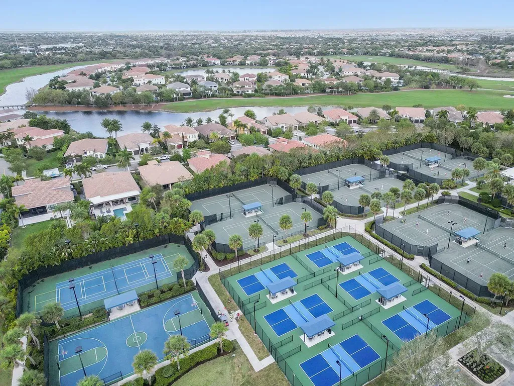 10135 Emerson Street Parkland FL 33076