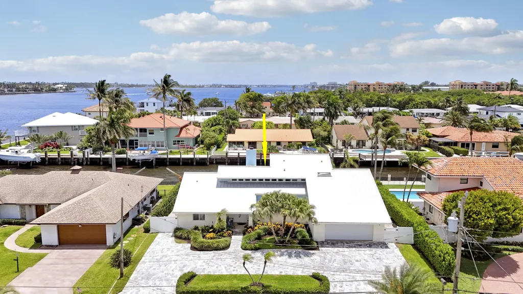 Hypoluxo FL, 171 Lucina Drive
