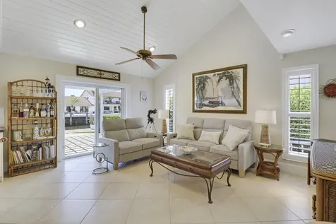 171 Lucina Drive Hypoluxo FL 33462