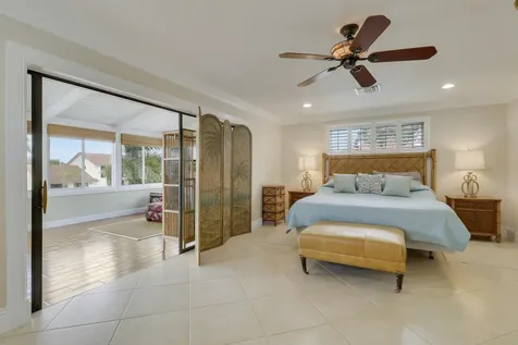 171 Lucina Drive Hypoluxo FL 33462
