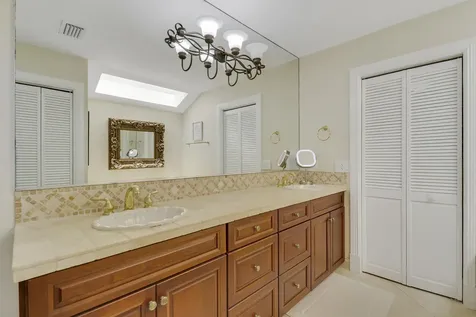 171 Lucina Drive Hypoluxo FL 33462