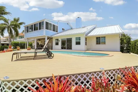 171 Lucina Drive Hypoluxo FL 33462