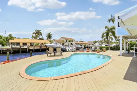 171 Lucina Drive Hypoluxo FL 33462