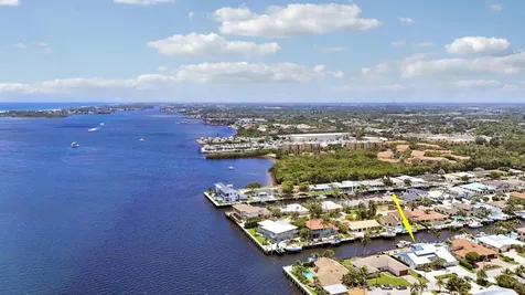 171 Lucina Drive Hypoluxo FL 33462