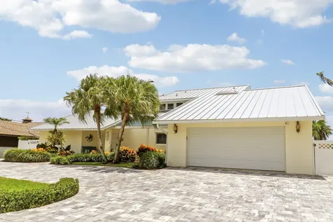 171 Lucina Drive Hypoluxo FL 33462