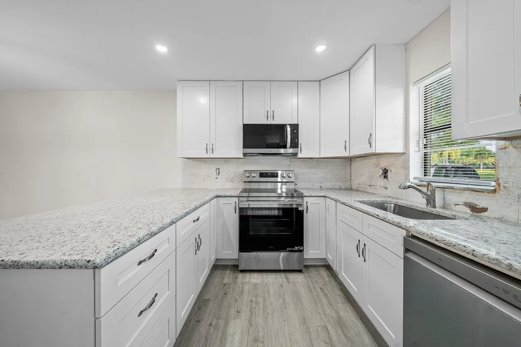 9380 SW 61st Way Boca Raton FL 33428