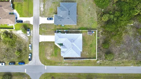 3900 SW 21st Street Street SW Lehigh Acres FL 33976