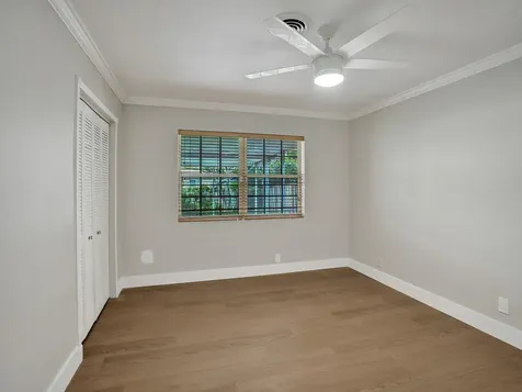 4440 NE 17th Terrace Oakland Park FL 33334