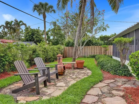 4440 NE 17th Terrace Oakland Park FL 33334