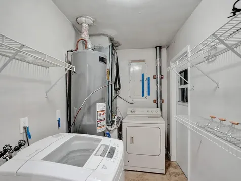 4440 NE 17th Terrace Oakland Park FL 33334