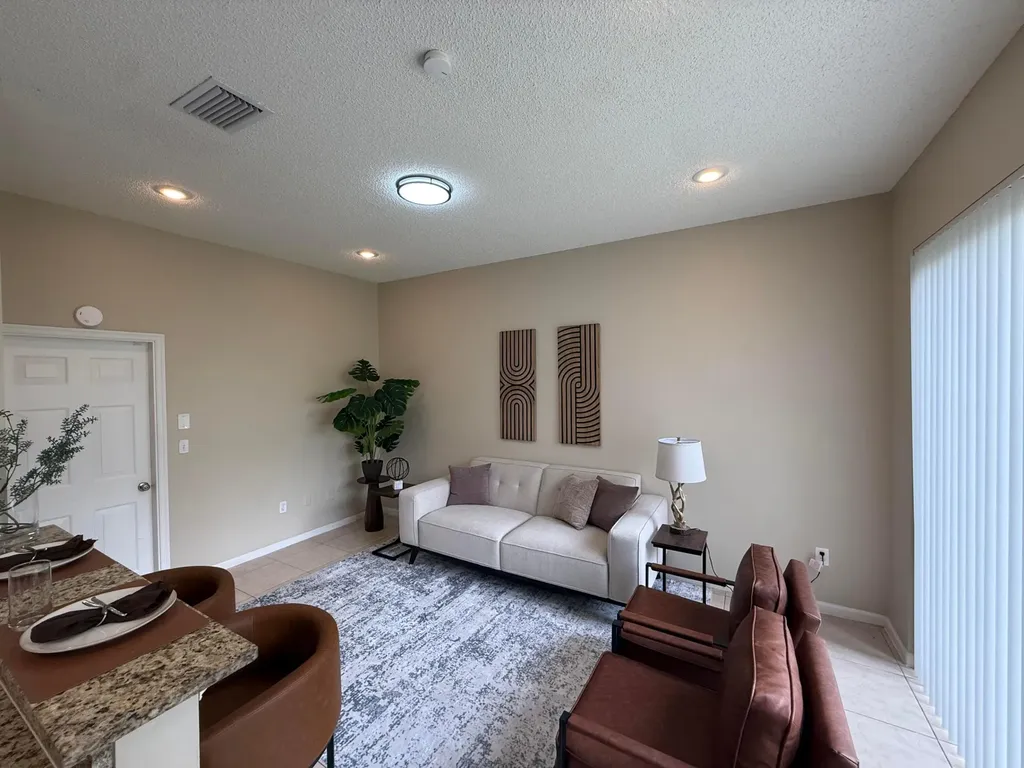 5203 Eagle Cay Place Coconut Creek FL 33073