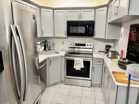 503 Shady Pine Way Greenacres FL 33415