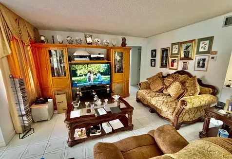 503 Shady Pine Way Greenacres FL 33415