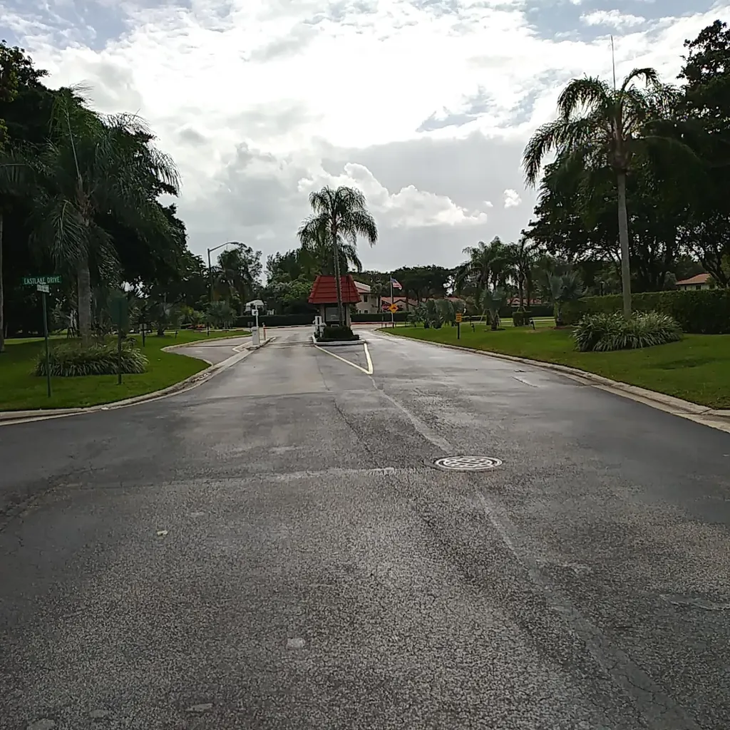 8045 Eastlake Drive Boca Raton FL 33433