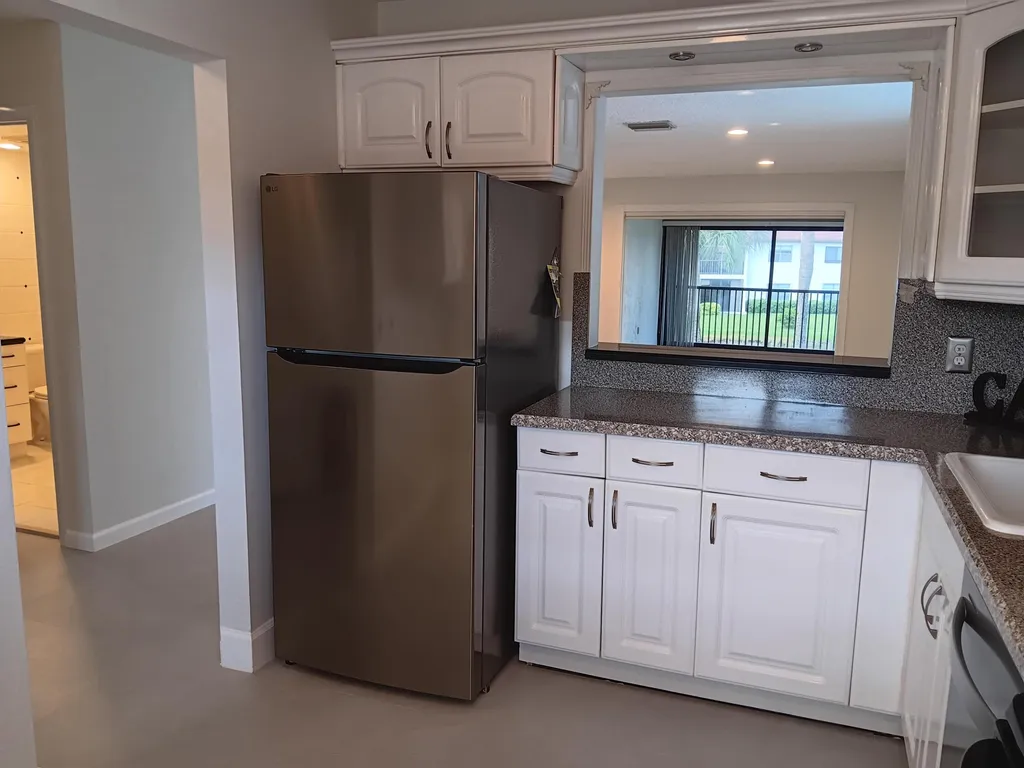 8045 Eastlake Drive Boca Raton FL 33433