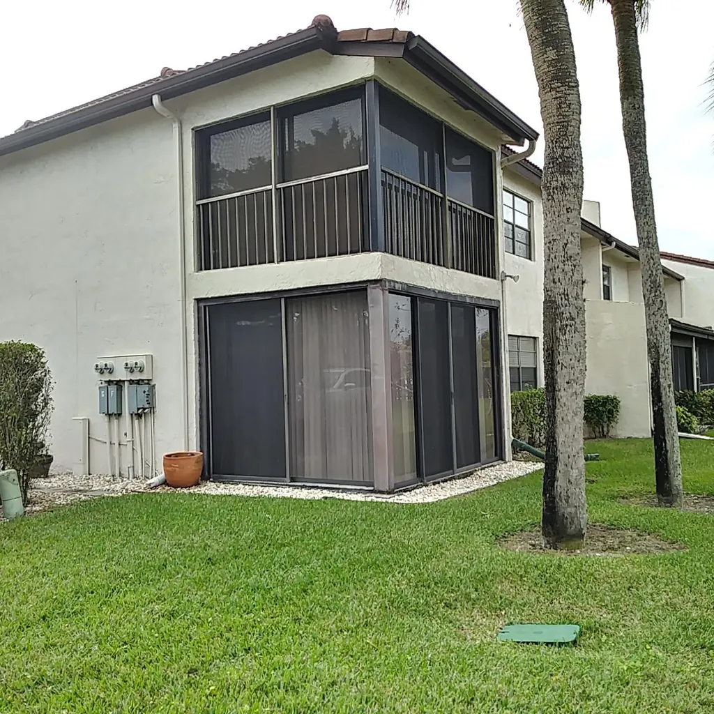 8045 Eastlake Drive Boca Raton FL 33433