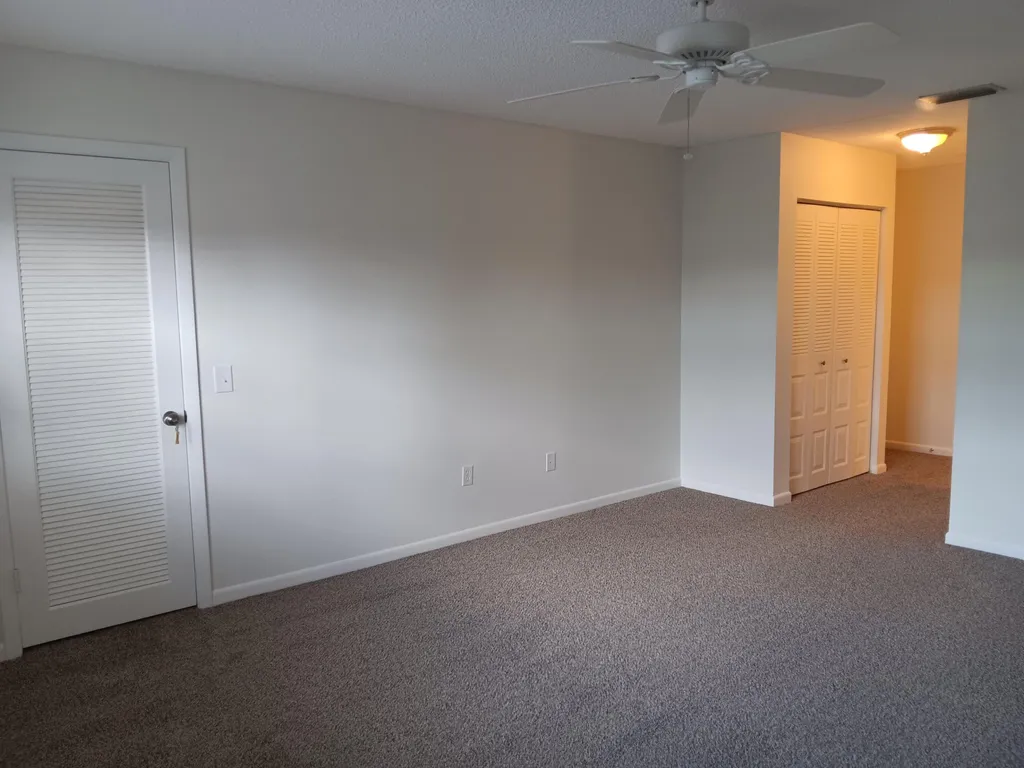 8045 Eastlake Drive Boca Raton FL 33433